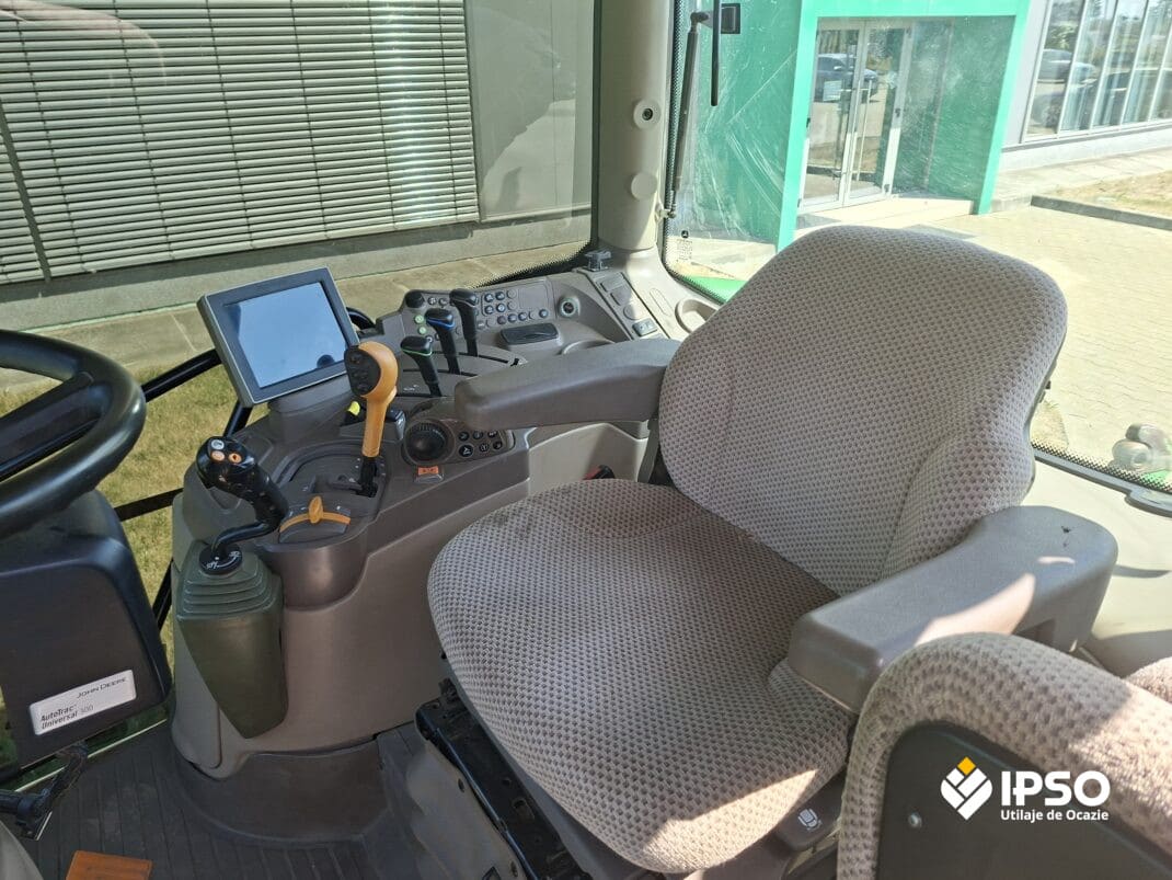 John Deere 6120R +623RC