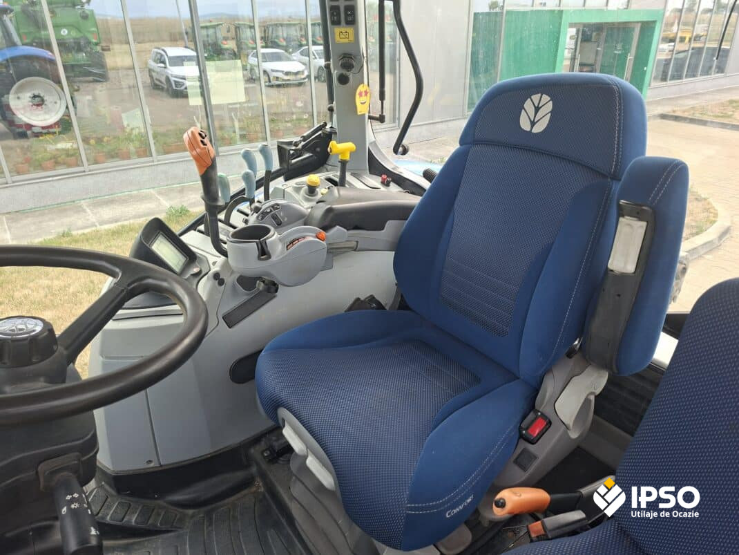 New Holland T7.230