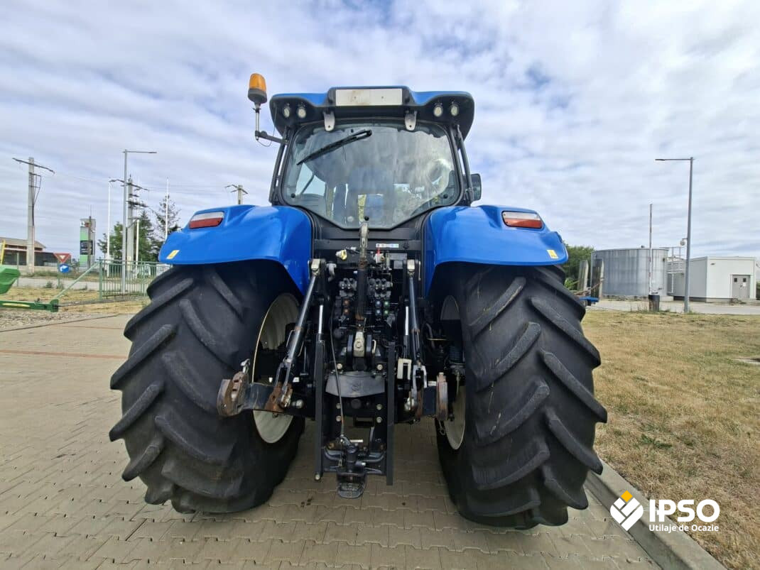New Holland T7.230