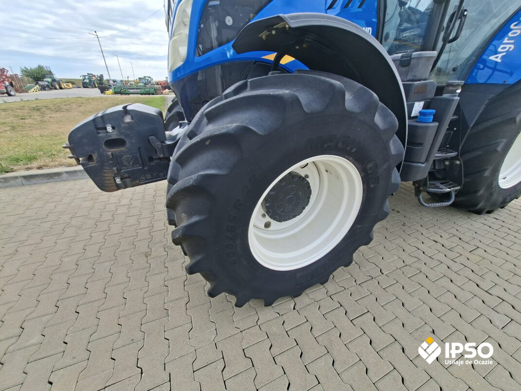 New Holland T7.230