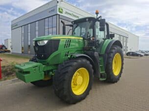 John Deere 6195M