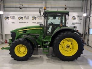 John Deere 7930