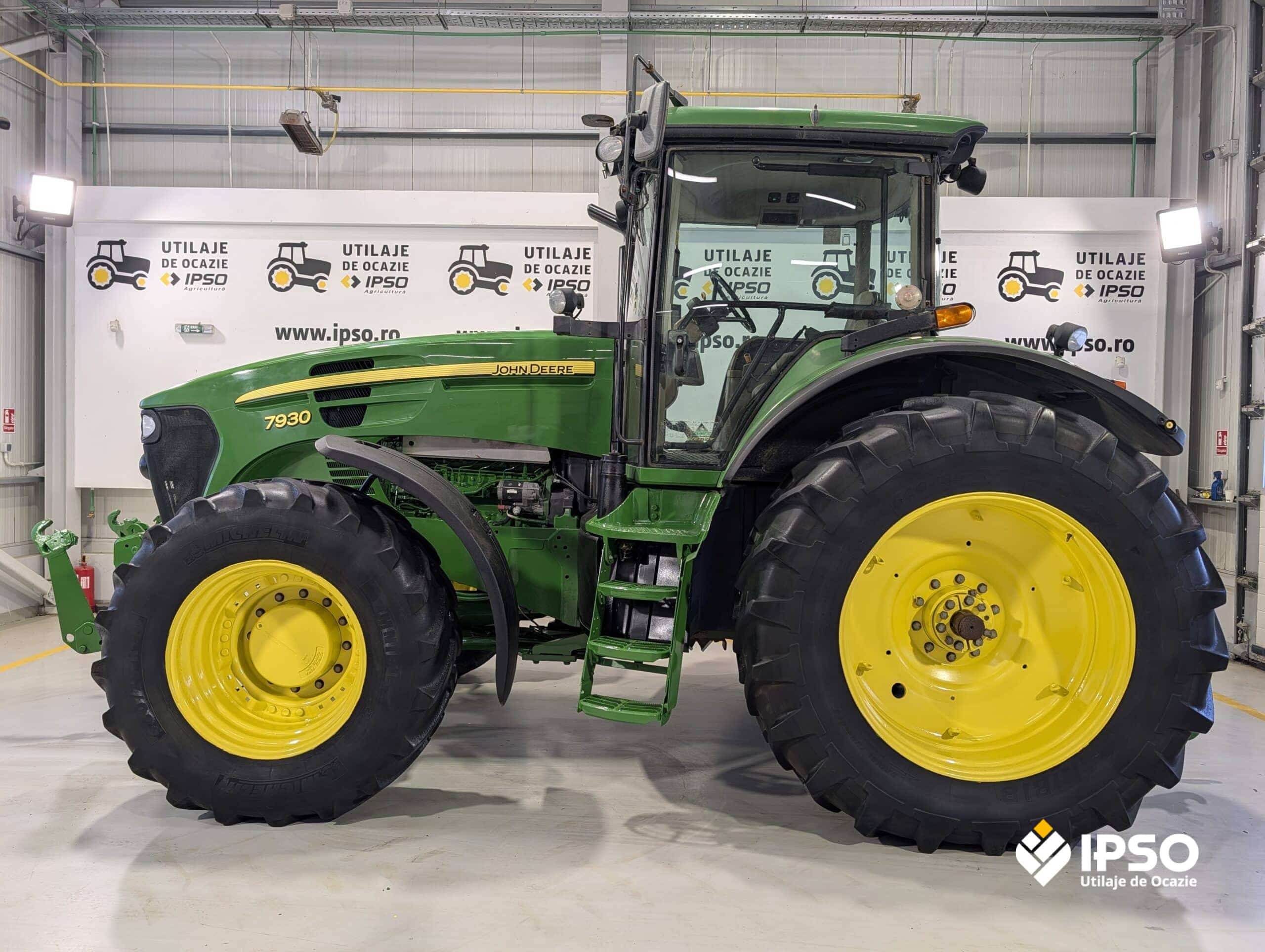 John Deere 7930