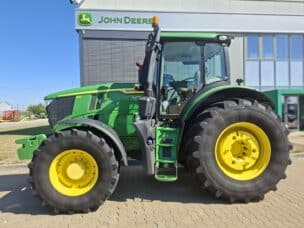 John Deere 6R 250