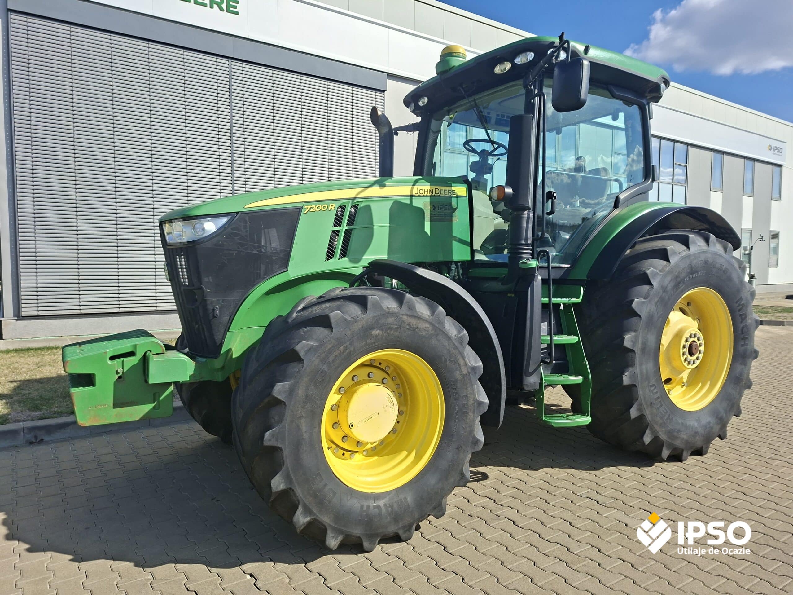 John Deere 7200R